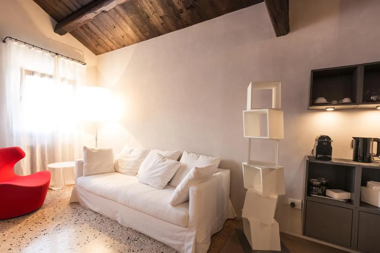Amazing Modern Design Home, Campo Dei Mori. Wifi Venecia Apartamento