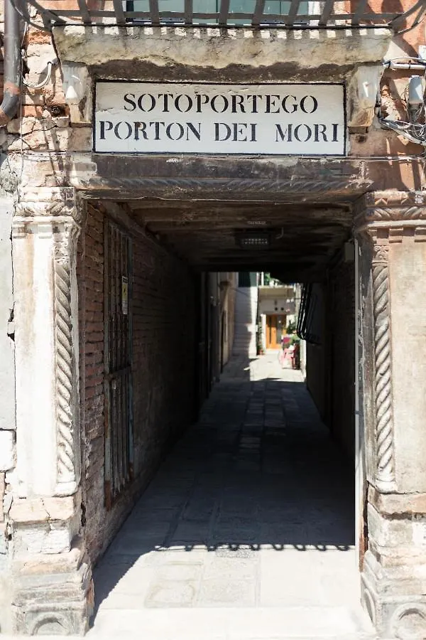 Apartamento Amazing Modern Design Home, Campo Dei Mori. Wifi Venecia Italia